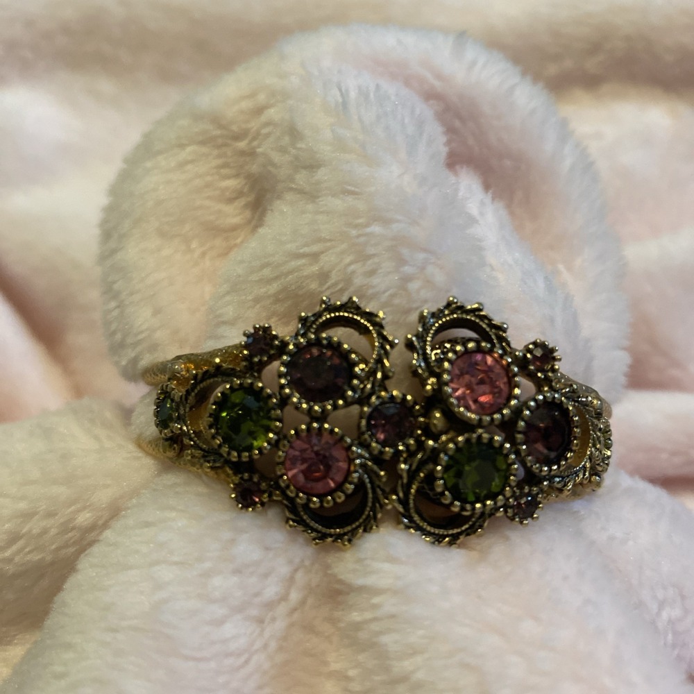 VINTAGE 70's SARAH COVENTRY AUSTRIAN LITES GOLD-TONED HINGED CLAMPER CUFF BRACE